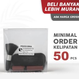 Pouch Plastik Mika Buram Doff Zipper 17x17